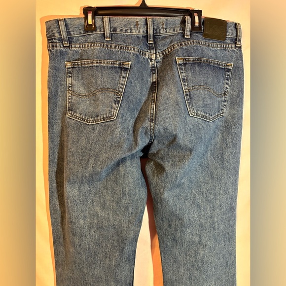 Men’s Lee Regular Fit 40x32’s - Picture 5 of 8